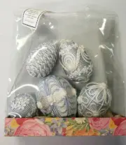 Easter Egg Table Decoration 5pc New