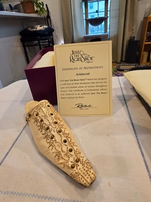 Just the Right Shoe, Aristocrate. Rare, in box w/COA