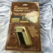 Remington Fuzz-Away Fabric Shaver Vintage 1987 Sealed