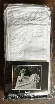 Set of 4~Vtg Scranton Lace Co 17" x 17" White Napkins The Black Tie Collection