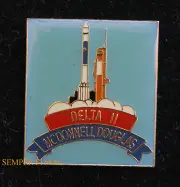 DELTA 2 ROCKET LAPEL HAT PIN UP MCDONNELL DOUGLAS VANDENBERG AFB SPACE NASA
