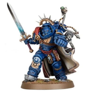 Warhammer 40k Space Marines - Captain in Gravis Armour, New on Sprue, No Box