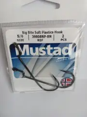 Mustad Big Bite Soft Plastics Hooks, Size 5/0, 2 pcs, 39808NP-BN