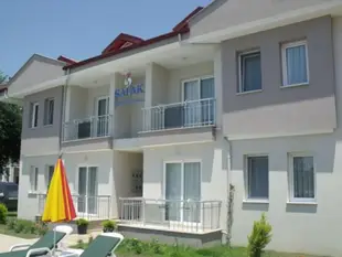 Safak Apart & Hotel