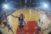 Kentucky Colonels Dan Issel and Cincinnatus Powell in action - 1971 Old Photo