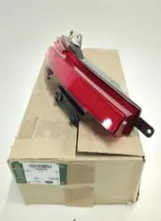 New OEM Genuine Jaguar Rear Bumper Light Fog Lamp 2018-2023 F-Pace T4A36070 LH (for: Jaguar)