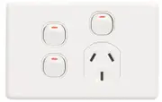 Clipsal Classic C2015XX-WE - 10Amp Single Power Point With 2 Extra Switches White