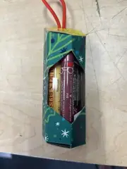 Burt’s Bees Mistletoe Kiss 3 Piece Lip Kit - Red