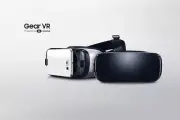 SAMSUNG GEAR VR OCULUS 2016 SM-R323 VIRTUAL REALITY HEADSET GALAXY S7....NIB!!