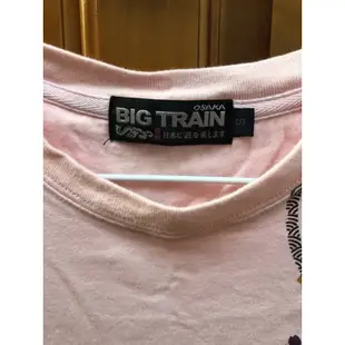 BIG TRAIN 墨達人 粉色印花T恤