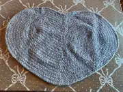 NEW Vintage Style Light Denim Blue 21 x 30 Braided HEART Rug Mat