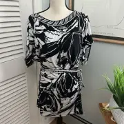 New BCBGMAXAZRIA Womens Dress Black White Abstract Belted Mini Slinky Knit XS