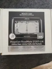 Magellan RoadMate 2120T-LM GPS *NEW*