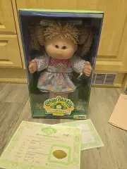 CABBAGE PATCH KIDS TSUKUDA ORIGINAL TRISHA ALEXIS IN BOX Rare!