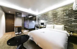 全州諾伊飯店Jeonju Neue Hotel