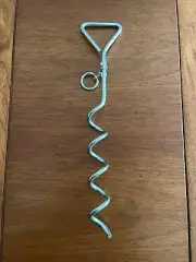 NEW 16" Heavy Duty Tie-Out Stake Tangle Free for Dog
