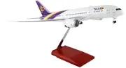 Skymarks SKR8901 Thai Airways Boeing 787-800 HS-TQB Desk 1/100 Model Airplane