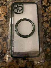 iPhone 11 Pro Max Green Phone Case | New | Clear |