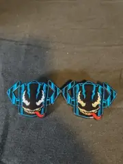 GameStop Exclusive Marvel (Venomized Galactus) Funko Pin Set