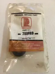 New Old Stock Tecumseh Oil Seal Part 788089 Original Service Shelf Wear On Bag