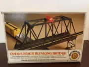 Vintage Bachmann Over/Under Blinking Bright