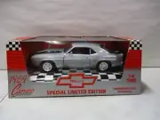 Ertl 1969 Camaro RS Z/28 1/18