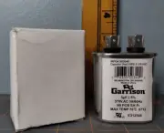 Garrison Oval Run Capacitor Mfg #503040 HVAC 5 MFD 370 VAC 50/60Hz