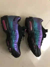 在飛比找Yahoo!奇摩拍賣優惠-Nike air max 95 PRM US10 紫藍 炫光