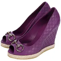在飛比找Yahoo奇摩購物中心優惠-GUCCI 紫色雙G壓紋魚口楔型鞋