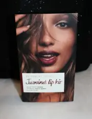 Victoria's Secret Jasmines Angel Lip Kit Velvet Matte Lip Pencil Glitter Gloss