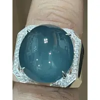 在飛比找蝦皮購物優惠-「華翡翠珠寶」S925銀，豪鑲高冰天空之藍蛋面翡翠戒指，A4