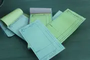 Wholesale 100 LARGE Restaurant Docket Books. Carbonless Duplicate Free Delivery
