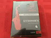 One Box of 10 GONZALEZ CLASSIC ALTO SAX REEDS #4