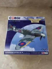 Corgi AA31934B Supermarine Spitfire Mk.Vb, 332 Squadron, August 1942 (Sealed)