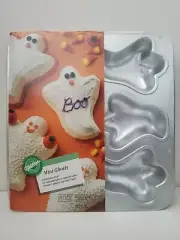 Wilton Mini Ghosts Cake Pan Halloween - makes 6 mini cakes - Vintage 1998