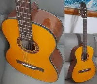 在飛比找Yahoo!奇摩拍賣優惠-近全新的稀有FINA高級旅行古典吉他、民謠吉他‧便宜出售