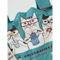 在飛比找蝦皮購物優惠-【爪襪島】日本KUSUGURU 眼鏡貓水餃托特包
