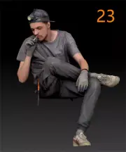 Resin 1/64 Diorama Worker Series Scene Prop Miniature Figure Smoking worker 23