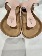 NWT! Birkenstock Gizeh Vegan Soft Foot Bed - Pink - Sz 39