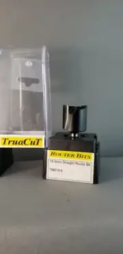 Router Bit- 19.5mm Straight 2 F Bit 1/4" Shk (TruaCuT)