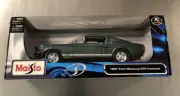MAISTO 1967 FORD MUSTANG GTA FASTBACK SPECIAL EDITION GREEN PAINT 1/18 SCALE