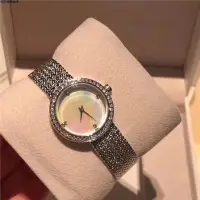 在飛比找蝦皮商城精選優惠-熱銷韓版鑲鑽手鐲式手錶 爆款個性時尚腕錶 女士時裝表