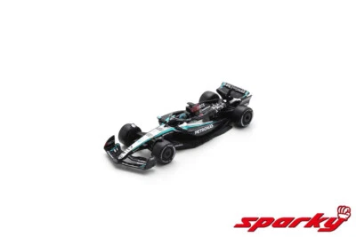 Spark 1:64 MB PETRONAS F1 No.63 W15 E Bahrain GP 2024 George Russell Model Car