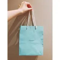 在飛比找蝦皮購物優惠-Tiffany 專櫃紙袋 精品紙袋 送禮紙袋 （小）有明顯折