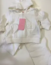 ESCADA KIDS TWO PIECE ZIP UP SET IN WHITE. CUTE HEART ACCENT 9M NEW WITH TAGS!