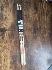 VIC American Classic 5A drumstick