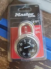 Master Lock 1500D combination padlock combo lock Stainless black Made in USA