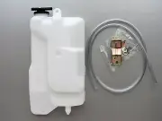 97 - 05 TOYOTA HILUX TIGER LN145 RADIATOR OVERFLOW BOTTLE TANK
