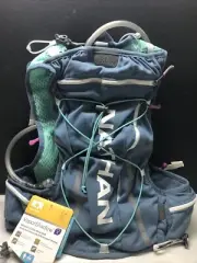 NEW Nathan Vapor Shadow Cockatoo 2L Bladder Hydration Pack Running Hiking Vest