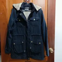 在飛比找蝦皮購物優惠-（9成新）東京著衣 純棉 刷毛連帽大衣外套 深藍